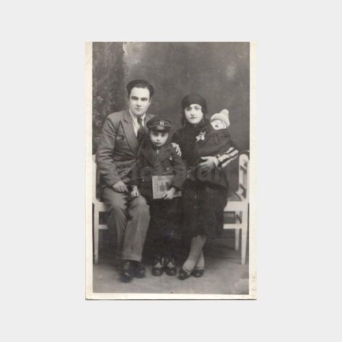 1930 Okul Çocuğu Ailesi Konulu Fotoğraf