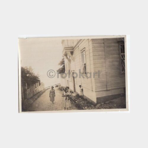 1936 Kalamış Köşk Ailesi Konulu 2 Adet Fotoğraf