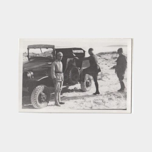1940 Askeri Jeep Oto ve Komutan Konulu Fotoğraf