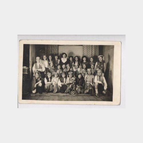 İlkokul Folklor Grubu Müsamere Fotoğraf