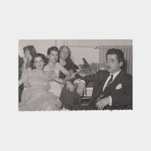 1950 Balo Eğlence Kültürü Aile Konulu Fotoğraf