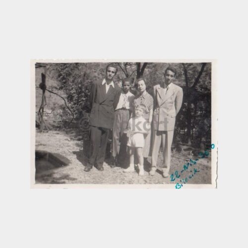 1950 Bilecik Ailesi Konulu Fotoğrafı