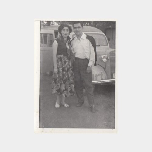 1940 Eski Otomobil ve Aile Konulu Fotoğraf