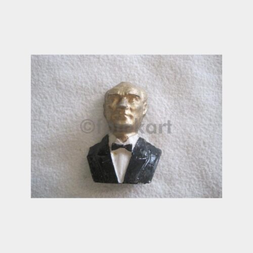 Mustafa Kemal Atatürk Büstü Konulu Magnet