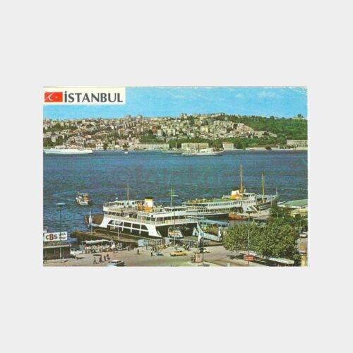 Üsküdar İskelesi Vapurlar Görünüş Kartpostal