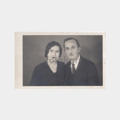 1939 Aile Konulu Stüdyo Fotoğrafı