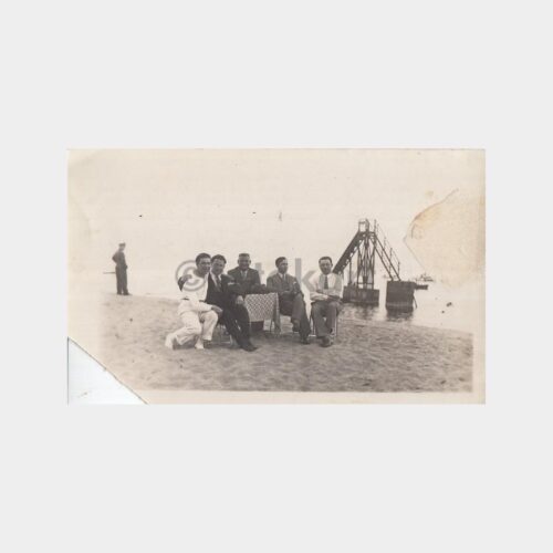 1930 Bostancı Sahili Grup Fotoğraf