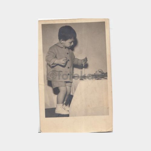1950 Çocuk ve Oyuncak Konulu Fotoğraf