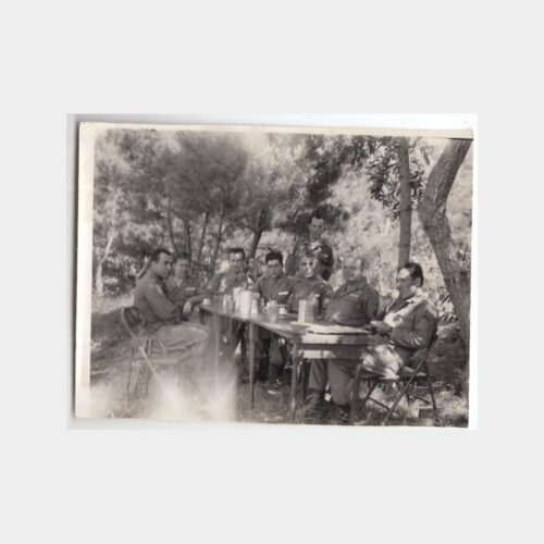 1955 Kore Türk Subayları Çay Molasında Fotoğraf