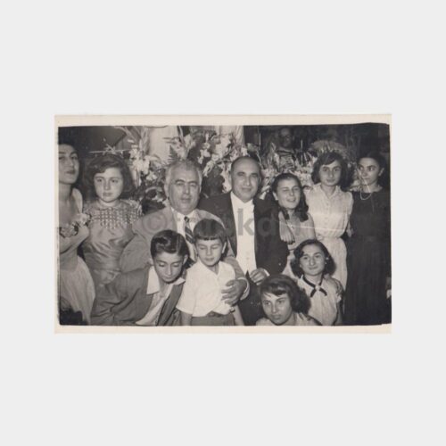 1950 Beyoğlu Foto Cumhuriyet - Aile Töreni Konulu Fotoğraf
