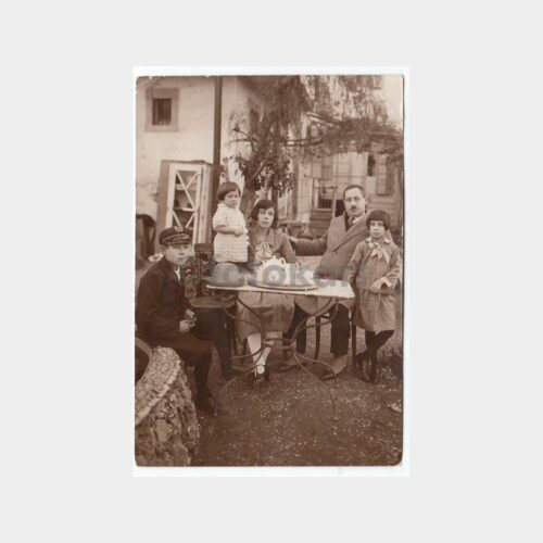 1930 İstanbul Ailesi Görünüş 2 Adet Albüm Fotoğrafı - Görsel 2