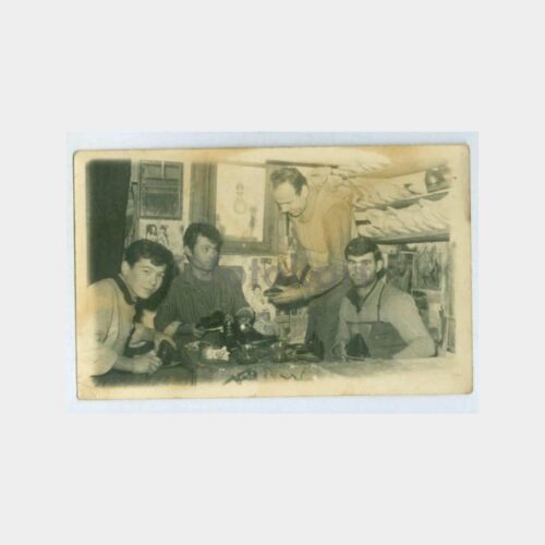 1968 Ayakkabı Yapımı Atölyesi Konulu Fotoğraf