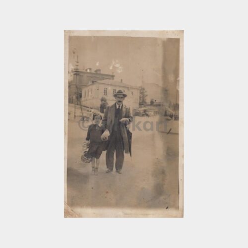 1940 Çarşıdan Dönen Baba Kız Fotoğraf