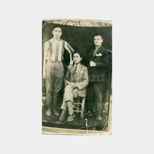 1923 Arka Dekor Fotoğrafçı - Gençler Fotoğraf