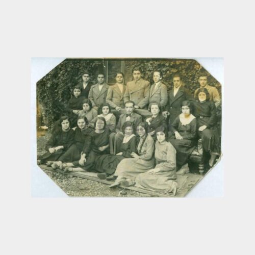 1930 Kız Lisesi Öğrencileri Görünüş Fotoğraf