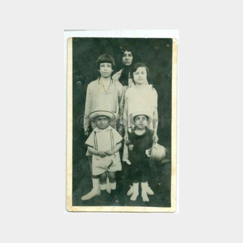 1930 Şapkalı Kız Kardeşler Görünüş Fotoğraf