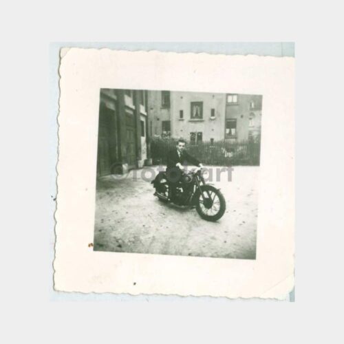 1956 Motorsikletli Genç Fotoğraf