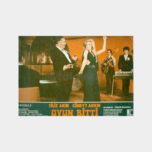 Oyun Bitti - Filiz Akın-Cüneyt Arkın Film Lobi Kartonu