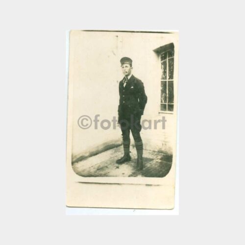 1928 Şapkalı Öğrenci Görünüş Fotoğraf
