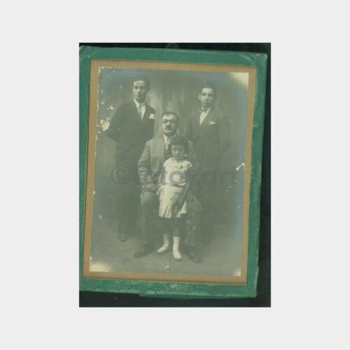 1929 Baba ve Çocukları Konulu -Çerçeveli- Fotoğraf