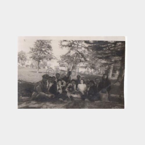 1947 Kadıköy Dış Mekan Bir Mayıs Eğlencesi Konulu Fotoğraf