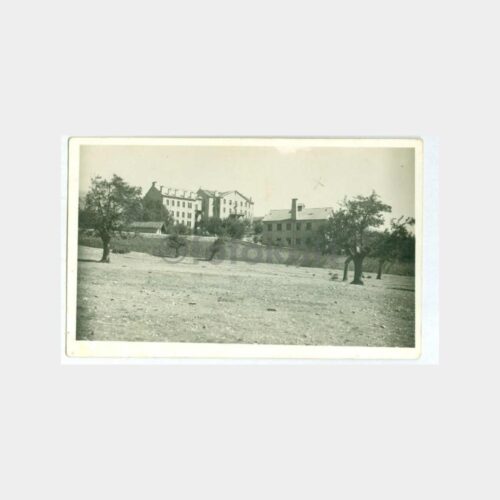 1942 Askeri Kışla Binası Konulu Fotoğraf