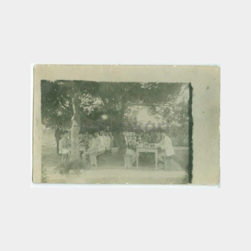 1922 Lise Öğrencileri Yemek Görünüş Fotoğraf