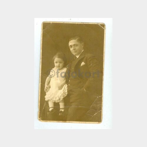 1926 Stüdyo Phebus - Kız Çocuk Babası Fotoğraf