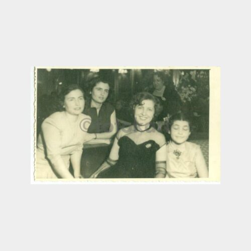1940 Beyoğlu -Foto Ses- Kadınlar Fotoğraf