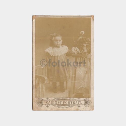 cocuk-giyim-kabinet