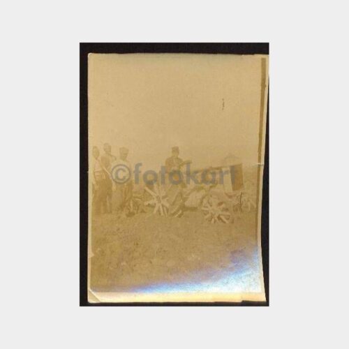 Eski Traktörle Tarlada Belgesel Fotoğraf