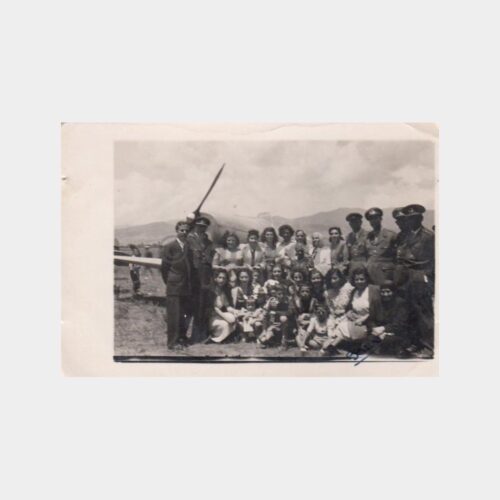 1949 Bolu - Uçak Önünde Grup Konulu Fotoğraf