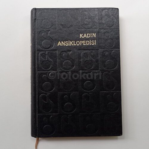Kadın Ansiklopedisi, Cilt 1