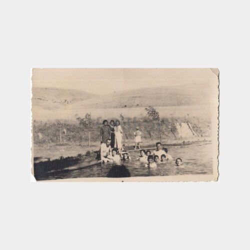 Anadolu Havuza Girenler Konulu Fotoğraf