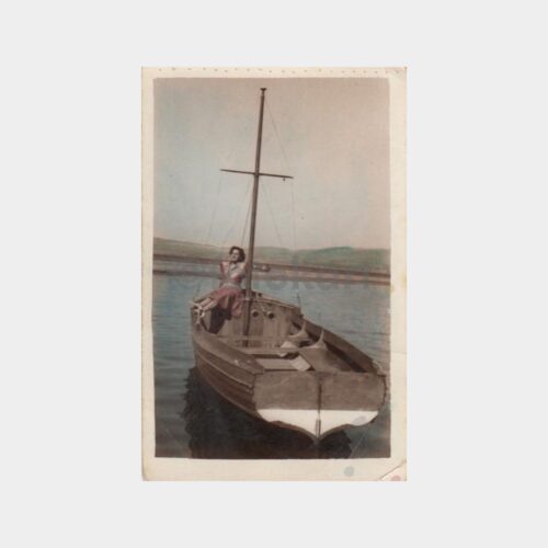 1966 Sandalda Kadın Fotoğraf