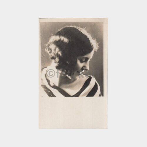 1931 Foto Süreyya Stüdyo - Kadın Konulu 2. Tab Fotoğraf