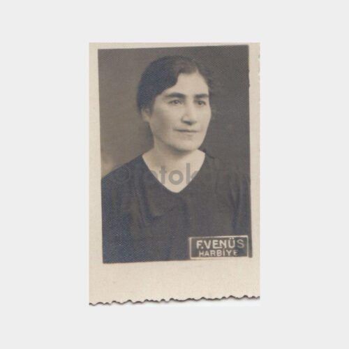Foto Enüs Harbiye Stüdyo Kadın Konulu Fotoğraf