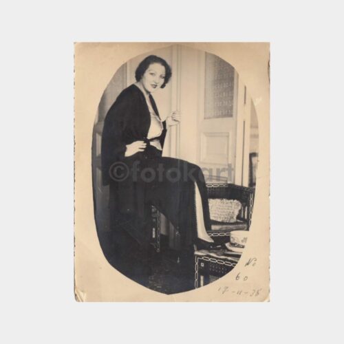 1935 Ev Yaşamı Kadın Konulu Fotoğraf