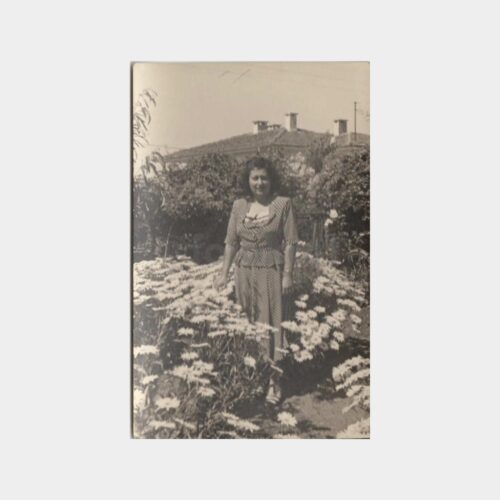 1947 Güzel Giyimli Kadın Görünüş Fotoğraf