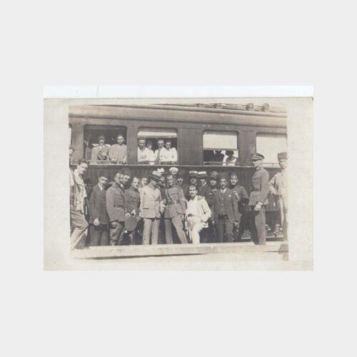 1930 İstasyon Tren Yolcuları Konulu Fotoğraf
