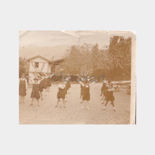 anadolu-kiz-ogrenciler