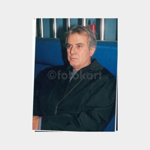 2002 Tarık Akan - Sinema Sanatçısı Konulu Fotoğraf