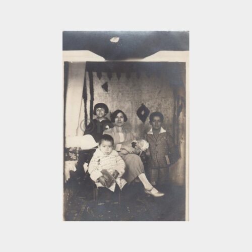 1927 Ana Çocukları Konulu Stüdyo Fotoğraf
