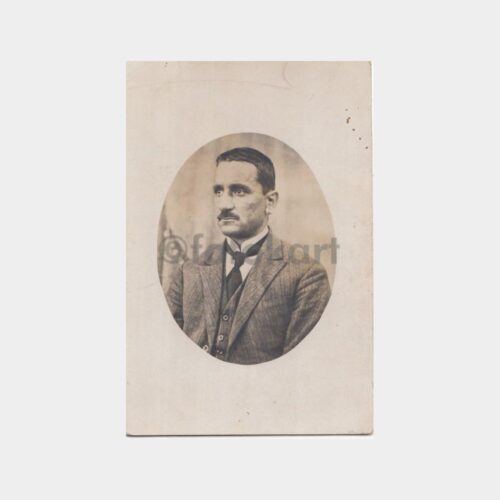 1930 Stüdyo Oval Çerçeve Kravatlı Bay Fotoğraf