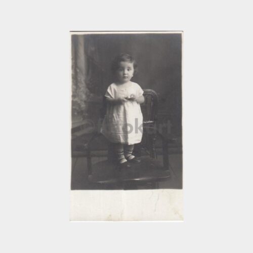 Stüdyo Çocuk Konulu Fotoğraf