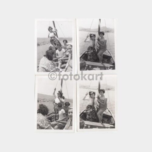 1953 Ayvalık Sandal Gezisi Konulu 8 Adet Fotoğraf - Görsel 2