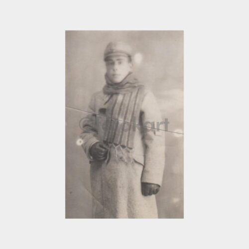 1938 Kars - Kışlık Giysili Genç Fotoğrafı