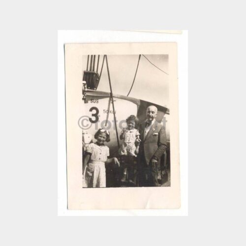 1946 Sus Vapuru Güvertesinde Fotoğraf