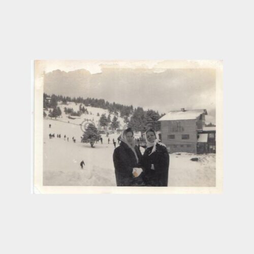 1967 Uludağ Beceren Otel Önü Konulu Fotoğraf