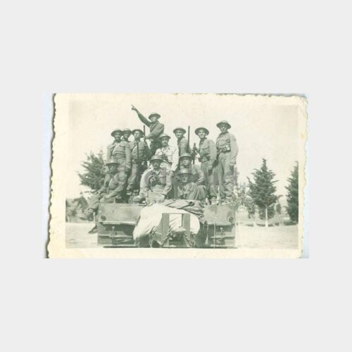 1952 Askeri Tank ve Askerler Konulu Fotoğraf